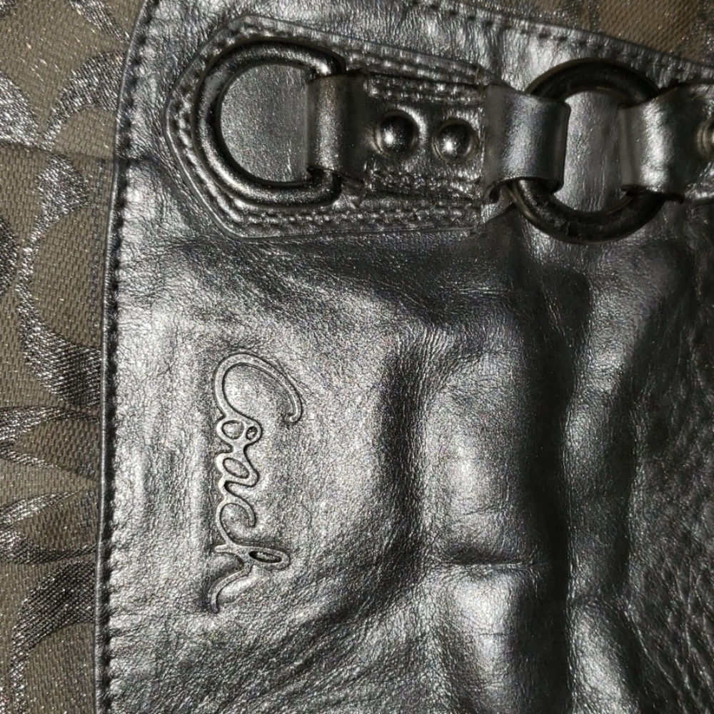 Coach signature silver metallic shoulder bags - Picture 7 of 8